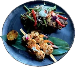 Grillowane krewetki tygrysie na makaronie soba
